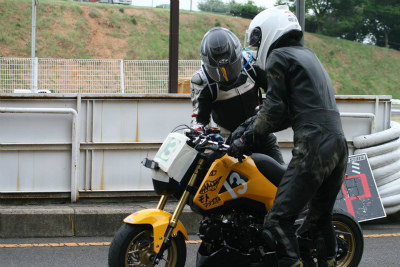 2016-5-29耐久ライダー交代.jpg