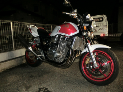 ＣＢ１３００ＳＦ