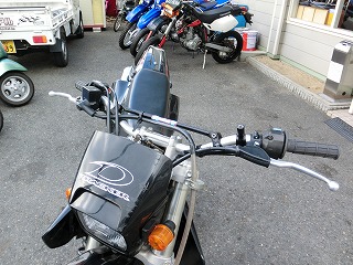 中古車　２５０ＳＢ　ハンドル