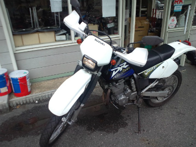 中古車　ＤＲ２５０Ｒ　ハンドガード