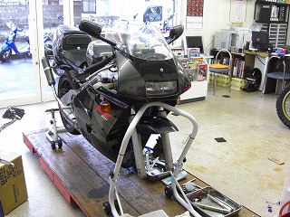 NSR250R フロントフォーク分解