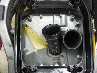 ゼルビス　エアクリーナＢＯＸ